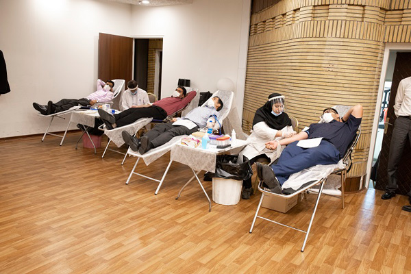 اهدای خون کارکنان بانک ملت