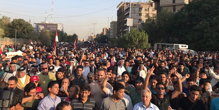 تظاهرات ضد آمریکایی مردم بغداد+ تصاویر